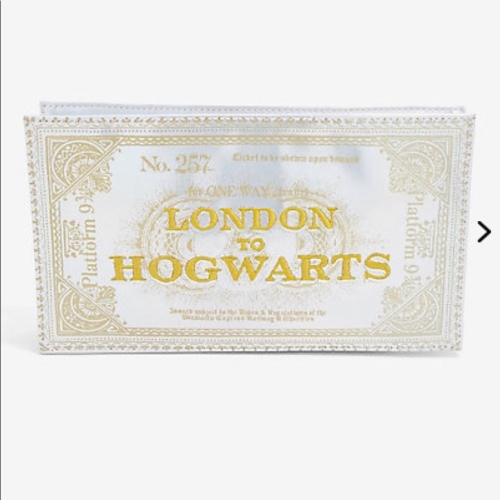 Danielle Nicole Hogwarts Express Makeup Bag